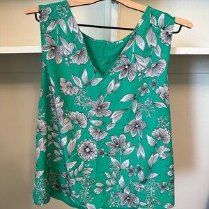 Green floral tank